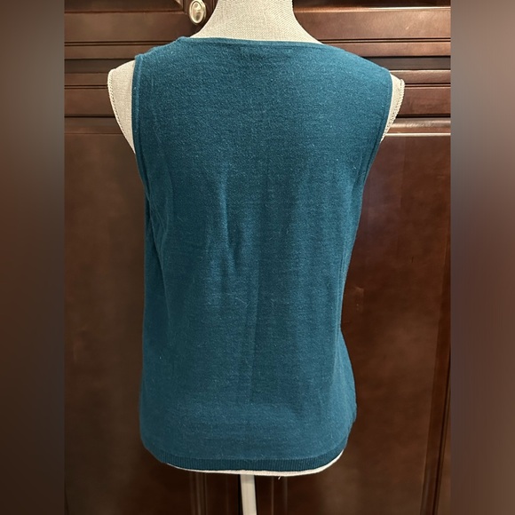 Cable & Guage two piece cardigan sweater set size medium - Picture 5 of 9